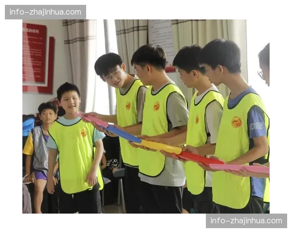 更衣室空间分配暗藏玄机，心理辅导团队介入缓解陌生感焦虑